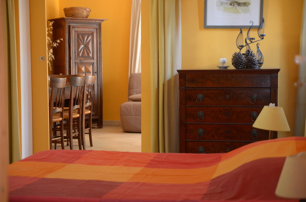 Le Petit Bacalan Villa Mormoiron Rom bilde
